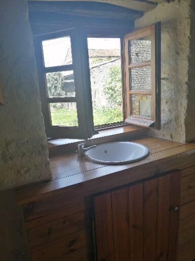 Traditional Stone Cottage Condac Zewnętrze zdjęcie